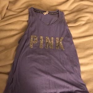 VS pink tank